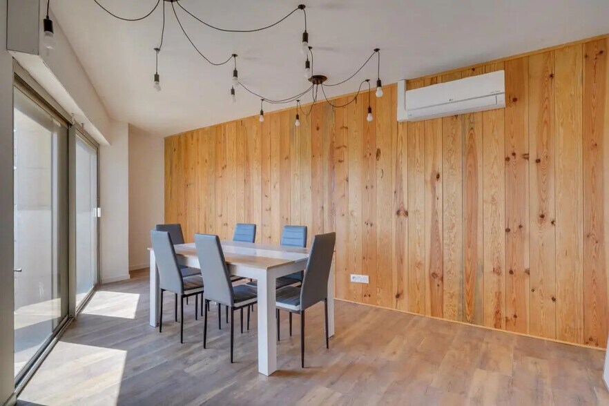 Bureau dans Talence à louer - Photo de l’immeuble – Image 2 sur 11