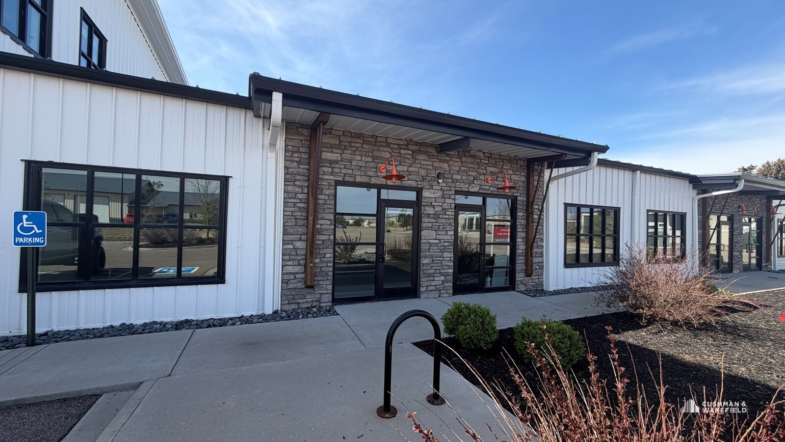 5000 Goodman St, Timnath, CO 80547 - Lot 104 -  - Photo intérieure - Image 1 of 7
