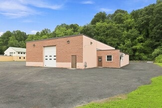 Plus de détails pour 97 Ramah Cir S, Agawam, MA - Industriel/Logistique à louer