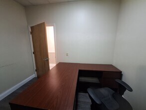 4701 N Federal Hwy, Pompano Beach, FL à louer Photo intérieure– Image 1 sur 3
