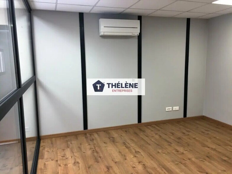 Local d’activités dans Saint-Jean-de-Védas à louer - Photo intérieure – Image 3 sur 12