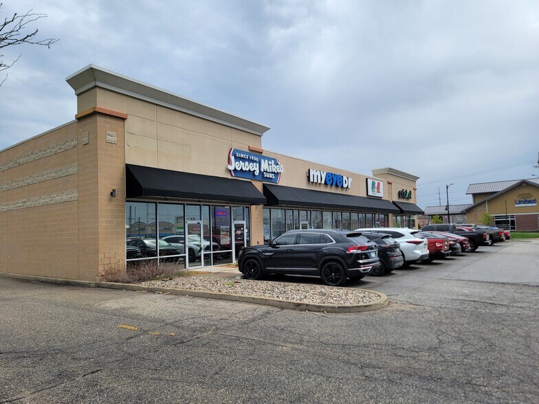 315 W Ireland Rd, South Bend, IN à louer - Photo de l’immeuble – Image 3 sur 9