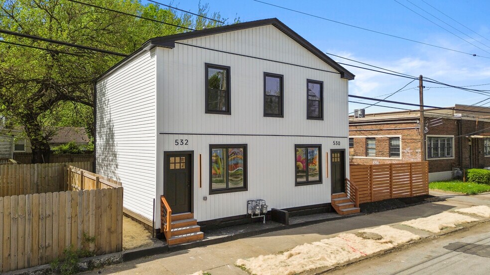 530 E Burnett Ave, Louisville, KY à vendre - Photo de l’immeuble – Image 3 sur 52