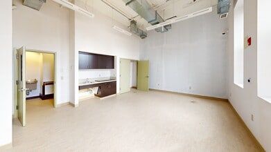 116-122 E 124th St, New York, NY à louer Numérisation 3D Matterport– Image 1 sur 22