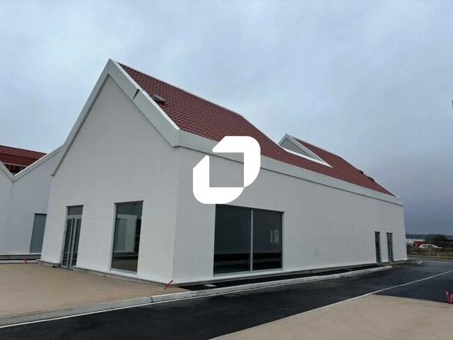 Plus de détails pour Local commercial à vendre