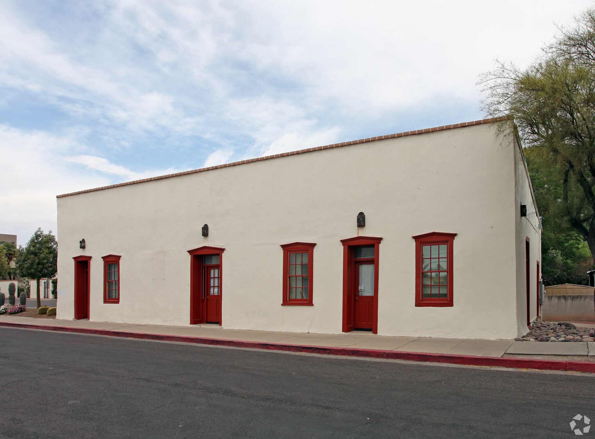285-295 N Meyer Ave, Tucson, AZ à louer Photo principale– Image 1 sur 9