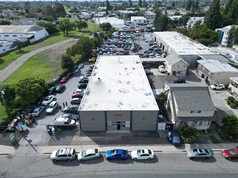 25181-25197 Huntwood Ave, Hayward, CA à louer - Photo de l’immeuble – Image 2 sur 3