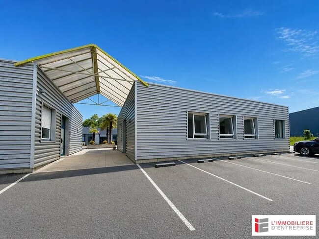 Plus de détails pour Bureau à vendre