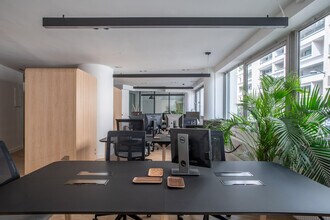 101 Rue De Vaugirard, Paris à louer Photo intérieure– Image 2 sur 7