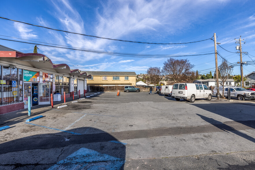 1411-1413 165th Ave, San Leandro, CA à vendre - Photo de l’immeuble – Image 3 sur 23