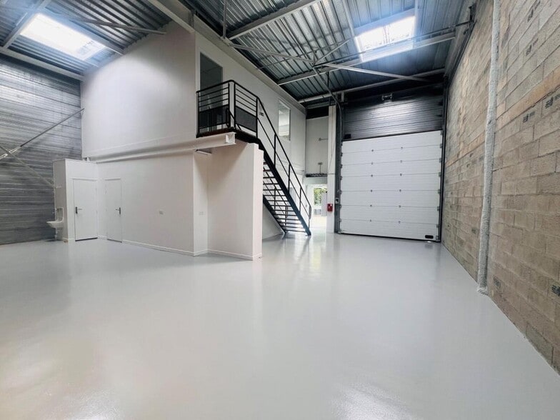 570 Rue Du Valibout, Plaisir à louer - Photo intérieure – Image 1 sur 11