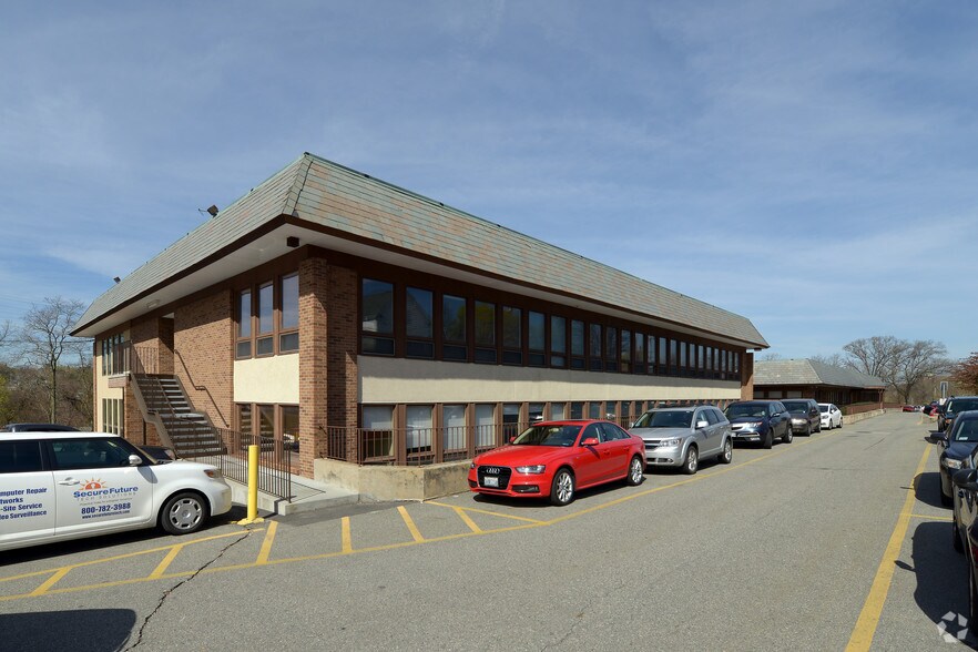 333 School St, Pawtucket, RI à vendre - Photo de l’immeuble – Image 3 sur 3