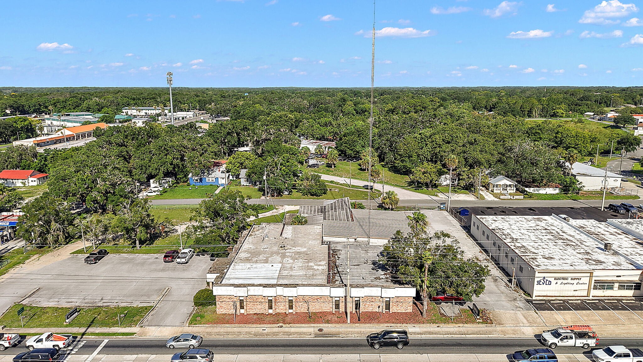 727 S 14th St, Leesburg, FL à vendre Photo de l’immeuble– Image 1 sur 14