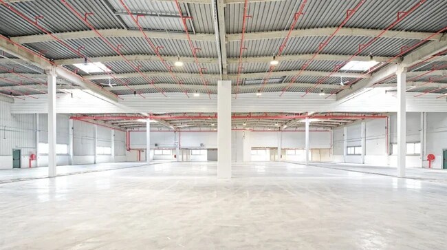 Plus de détails pour Industriel/Logistique à louer