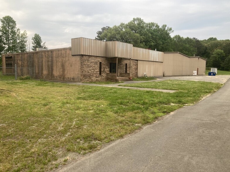 3960 Lodge Rd, Rocky Face, GA à louer - Photo principale – Image 1 sur 5