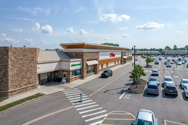 Plus de détails pour 1900-1925 S Clinton Ave, Rochester, NY - Différents types d’espaces à louer