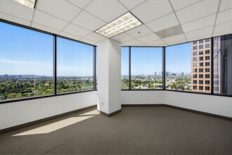6420 Wilshire Blvd, Los Angeles, CA à louer Photo intérieure– Image 1 sur 7