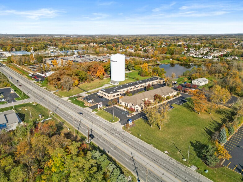 8025 Wicker Ave, Saint John, IN à vendre - Photo de l’immeuble – Image 3 sur 10