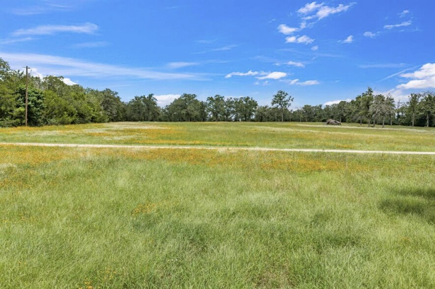 3011 County Road 314, Rockdale, TX à vendre - Photo de l’immeuble – Image 3 sur 29