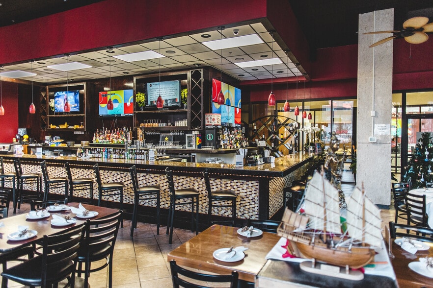 W 3rd St, Winston-Salem, NC à louer - Photo intérieure – Image 3 sur 20