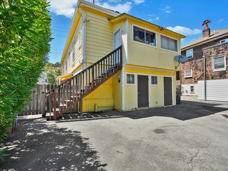 1318 Lincoln Ave, San Rafael, CA à vendre - Photo de l’immeuble – Image 3 sur 13