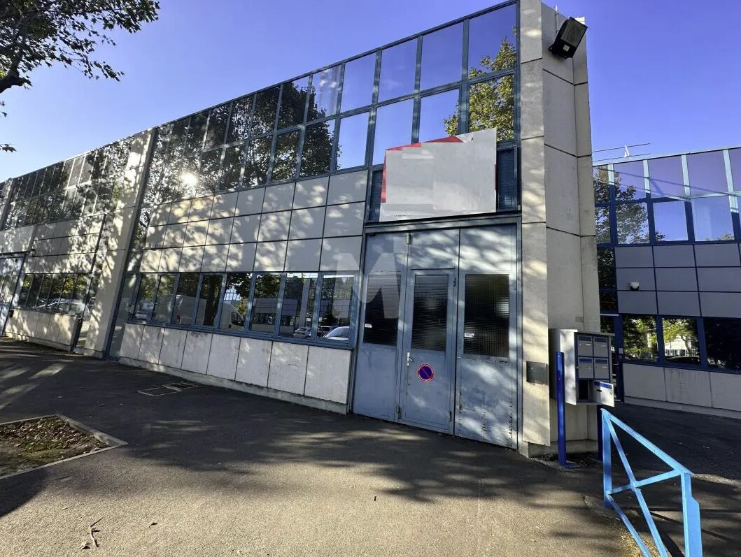 Avenue Des Pépiniéres, Fresnes à louer Photo de l’immeuble– Image 1 sur 2