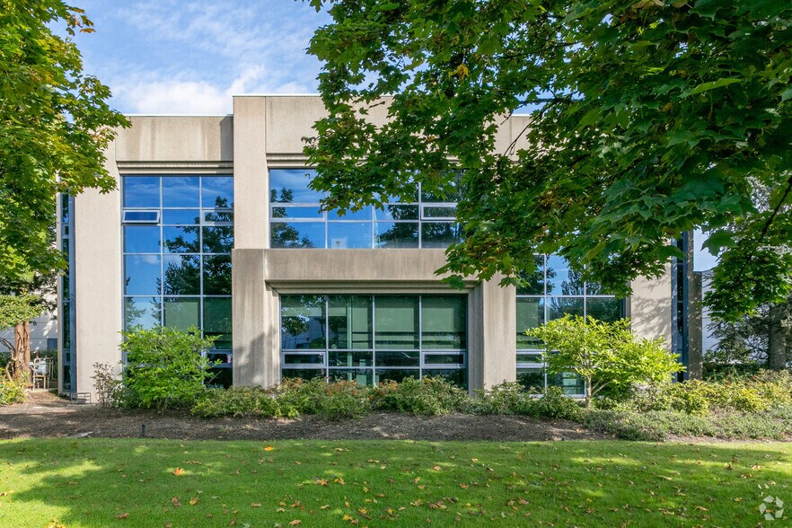9110 196A St, Langley, BC à louer - Photo de l’immeuble – Image 1 sur 28