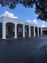 5201-5247 W Broward Blvd, Plantation, FL à louer Photo de l’immeuble– Image 1 sur 5