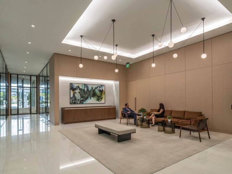 2 S biscayne Blvd, Miami, FL à louer - Photo de l’immeuble – Image 3 sur 28