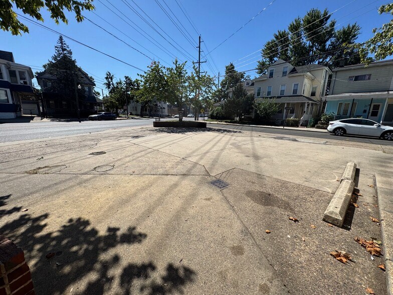 17 Broadway, Gloucester City, NJ à vendre - Photo de l’immeuble – Image 2 sur 8