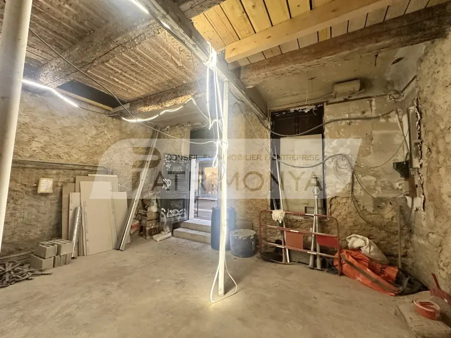 Local commercial dans Marseille à louer Photo intérieure– Image 1 sur 4