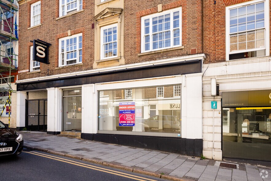 34 Crendon St, High Wycombe à louer - Photo de l’immeuble – Image 2 sur 2