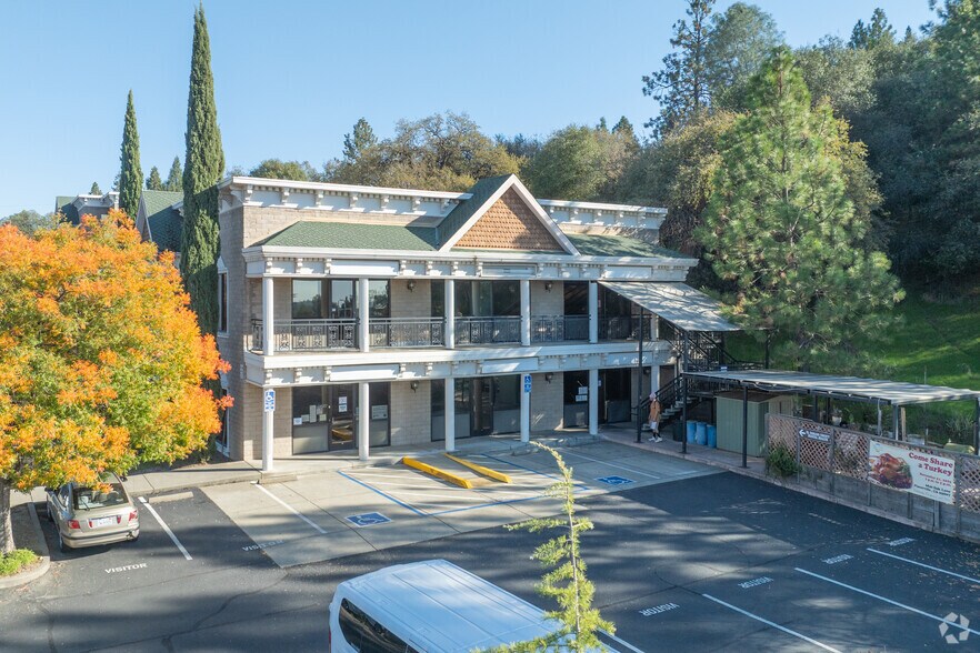 768 Pleasant Valley Rd, Diamond Springs, CA à vendre - Photo principale – Image 2 sur 3