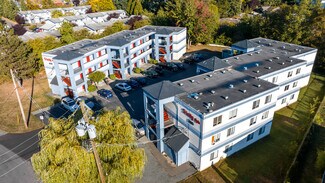 Plus de détails pour 380-400 Third St, Nanaimo, BC - Logement à vendre