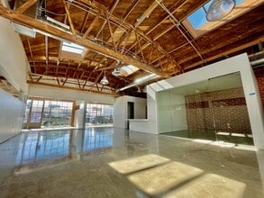 1745 Berkeley St, Santa Monica, CA à louer Photo intérieure– Image 2 sur 5