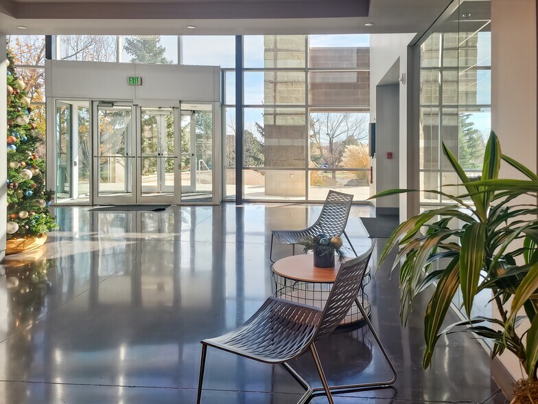 285 Century Pl, Louisville, CO à louer - Photo intérieure – Image 3 sur 12