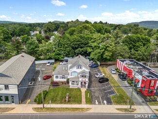 Plus de détails pour 710 E Main St, Meriden, CT - Local commercial à vendre