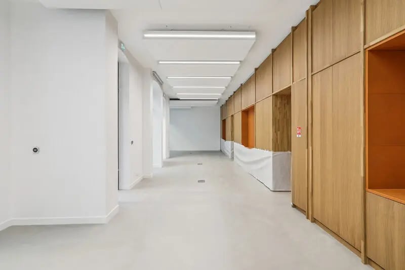 13 Avenue Hoche, Paris à louer - Photo de l’immeuble – Image 3 sur 7