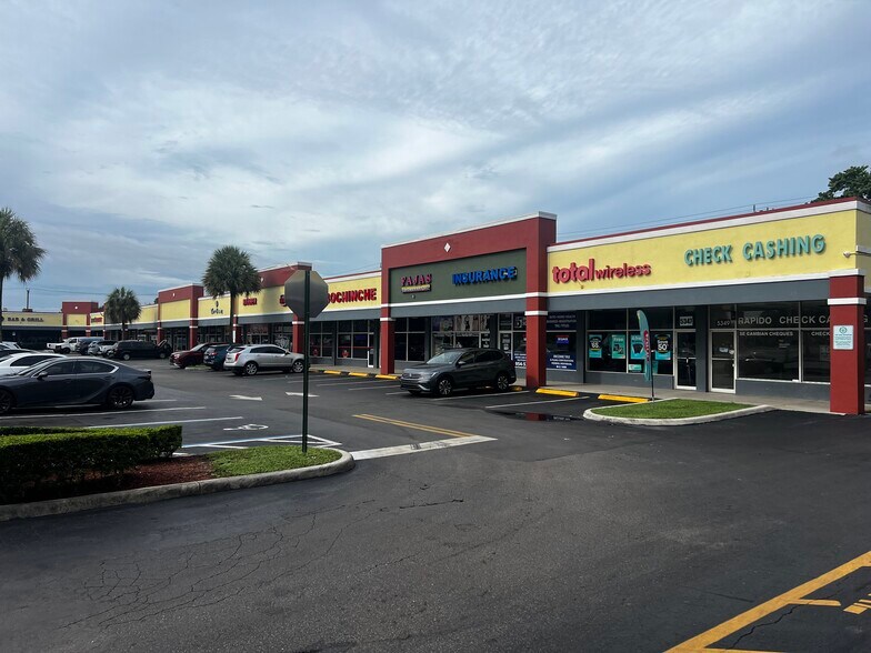 5301-5371 N State Road 7, Tamarac, FL à louer - Photo de l’immeuble – Image 1 sur 9