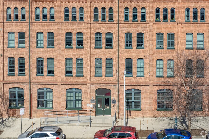 2601 N Howard St, Baltimore, MD à louer - Photo de l’immeuble – Image 3 sur 4