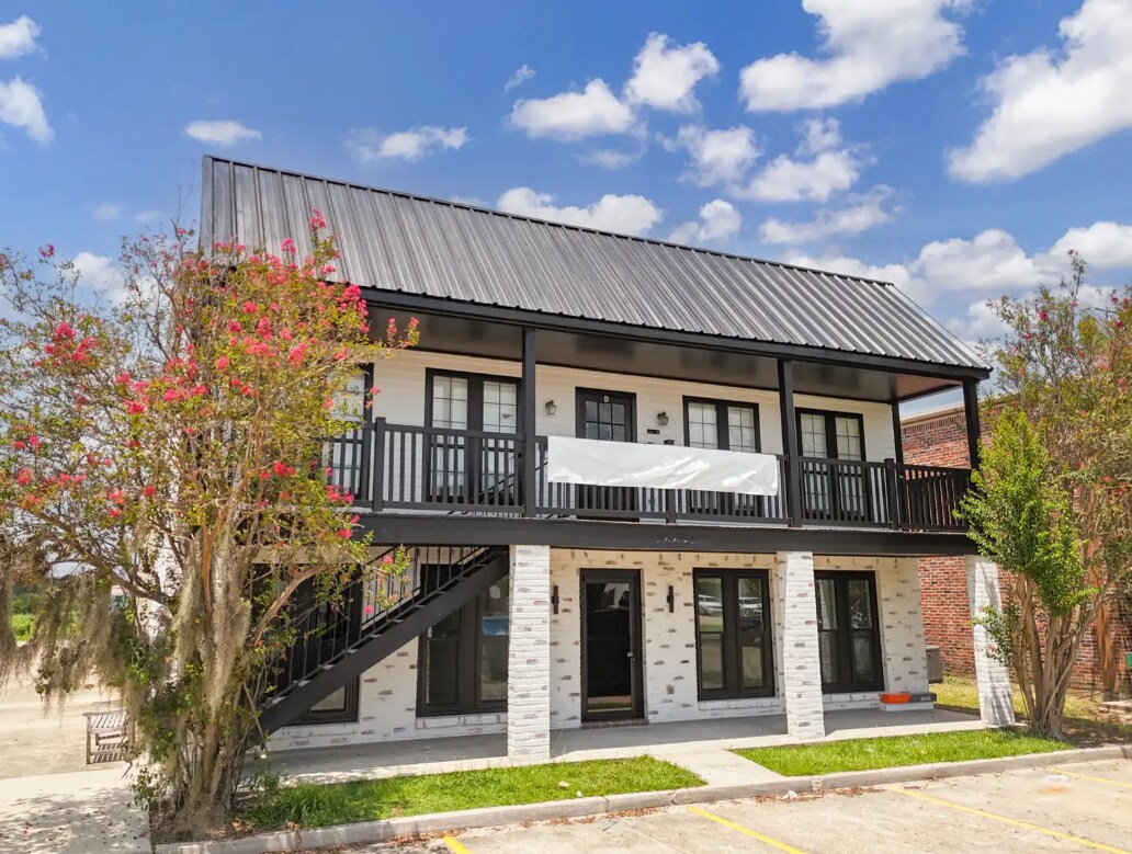 12231 Industriplex Blvd, Baton Rouge, LA à louer Photo principale– Image 1 sur 2