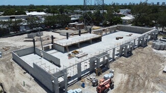 Plus de détails pour 5673 Shirley St, Naples, FL - Local d'activités à louer