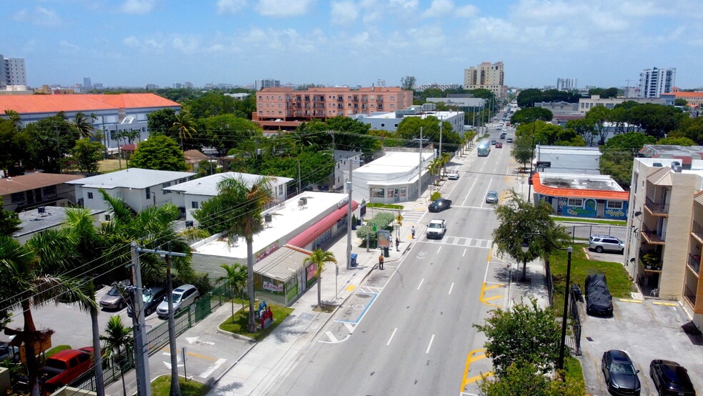 1058-1062 SW 1st St, Miami, FL à vendre - Aérien – Image 3 sur 23