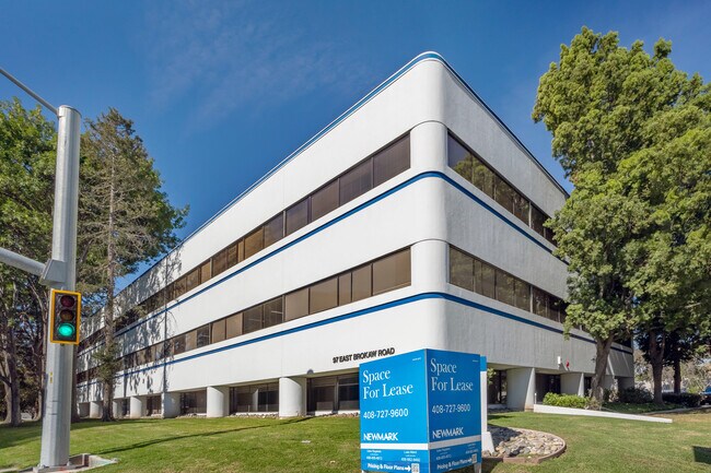 Plus de détails pour 97 E Brokaw Rd, San Jose, CA - Bureau à louer