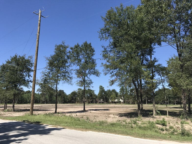 0 Lakeville Dr, Kingwood, TX à vendre - Photo de l’immeuble – Image 2 sur 16