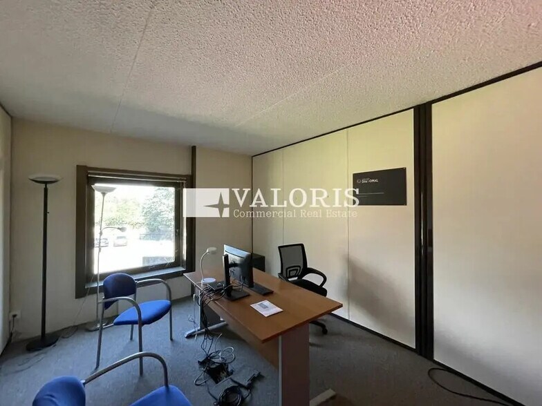 Bureau dans Écully à vendre - Photo de l’immeuble – Image 3 sur 7