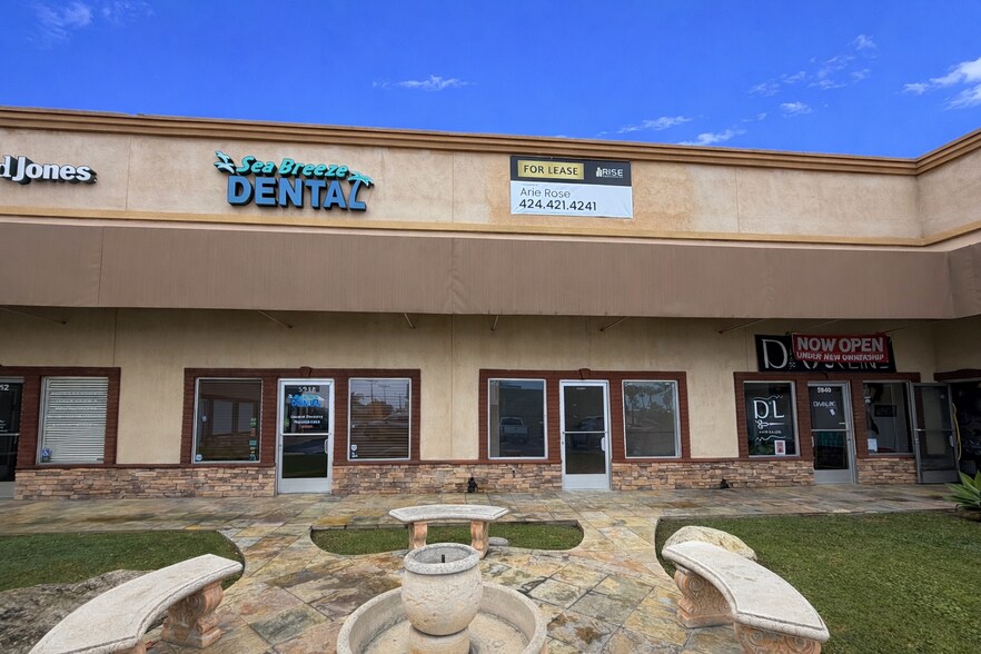 5058-5966 Warner Ave, Huntington Beach, CA à louer - Photo de l’immeuble – Image 3 sur 8