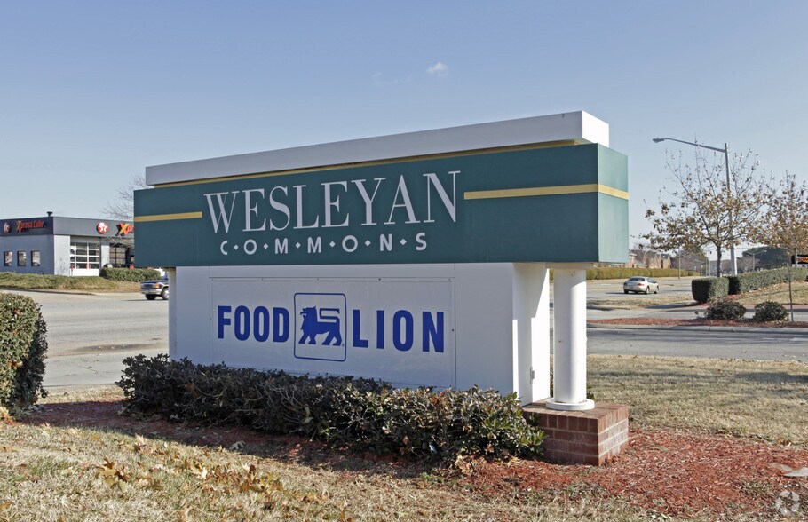 5461 Wesleyan Dr, Virginia Beach, VA à vendre - Photo de l’immeuble – Image 2 sur 3