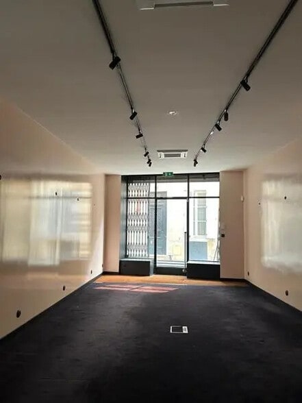 Local d’activités dans Bordeaux à louer - Photo intérieure – Image 1 sur 3