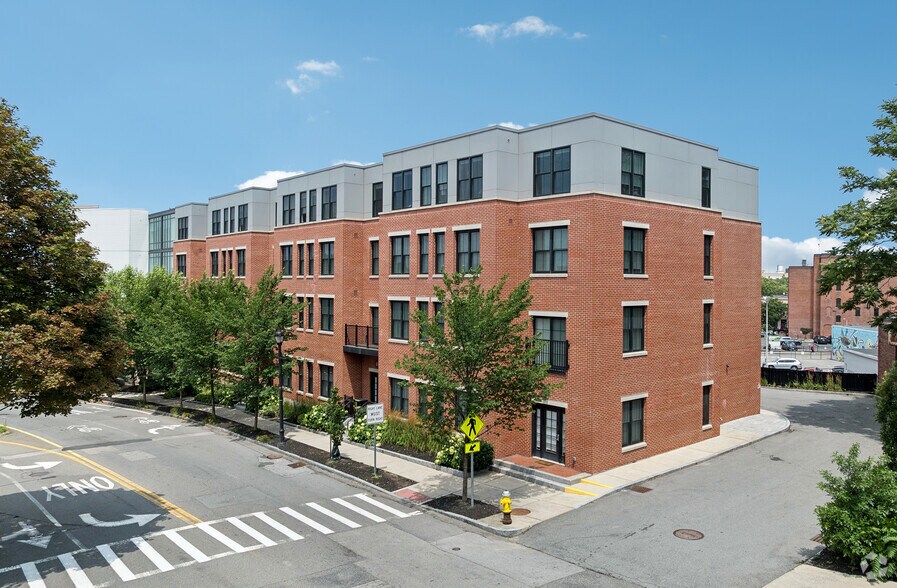 231 Washington St, Salem, MA à louer - Photo principale – Image 1 sur 22